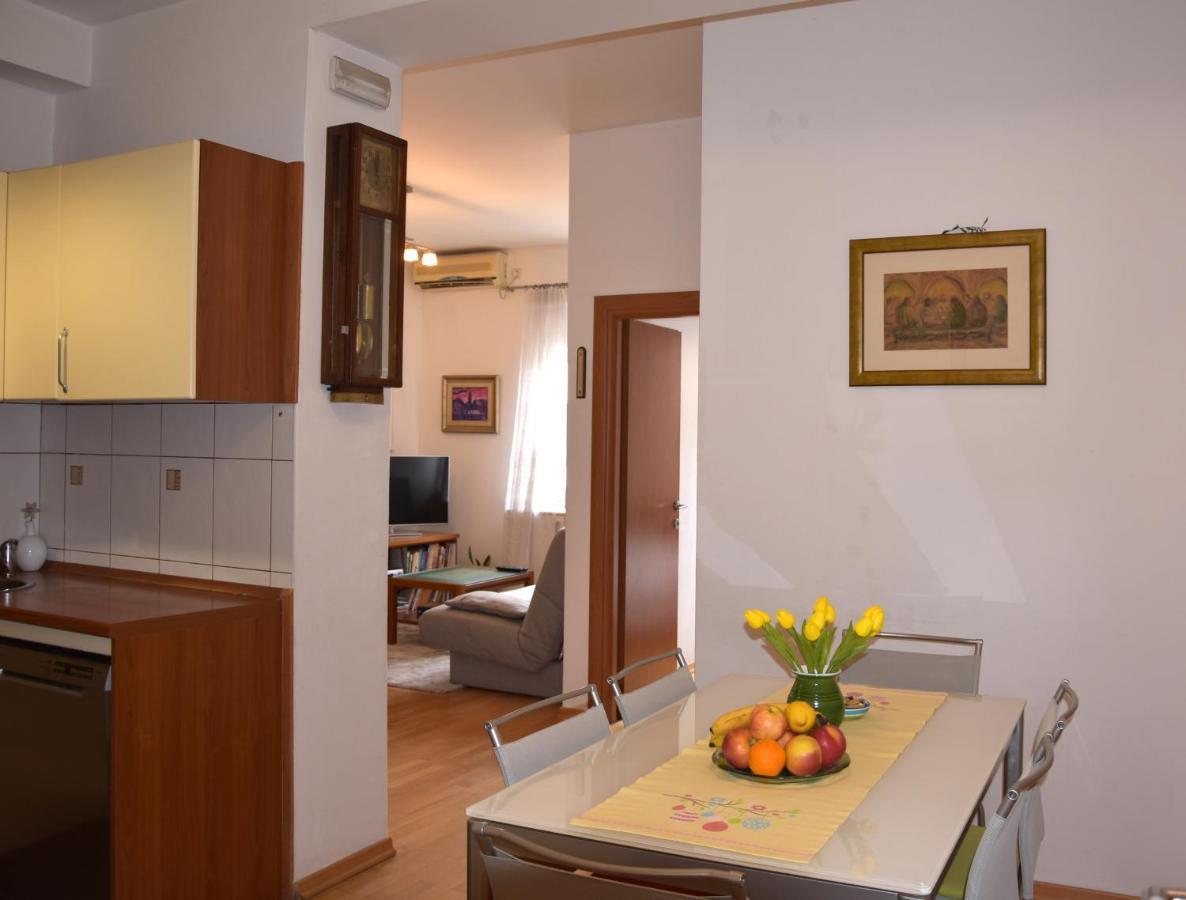 Apartment Sene Спліт Екстер'єр фото